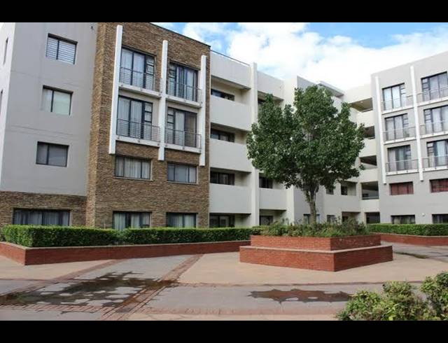 2 BEDROOM PROPERTY TO RENT IN BEDFORD GARDENS